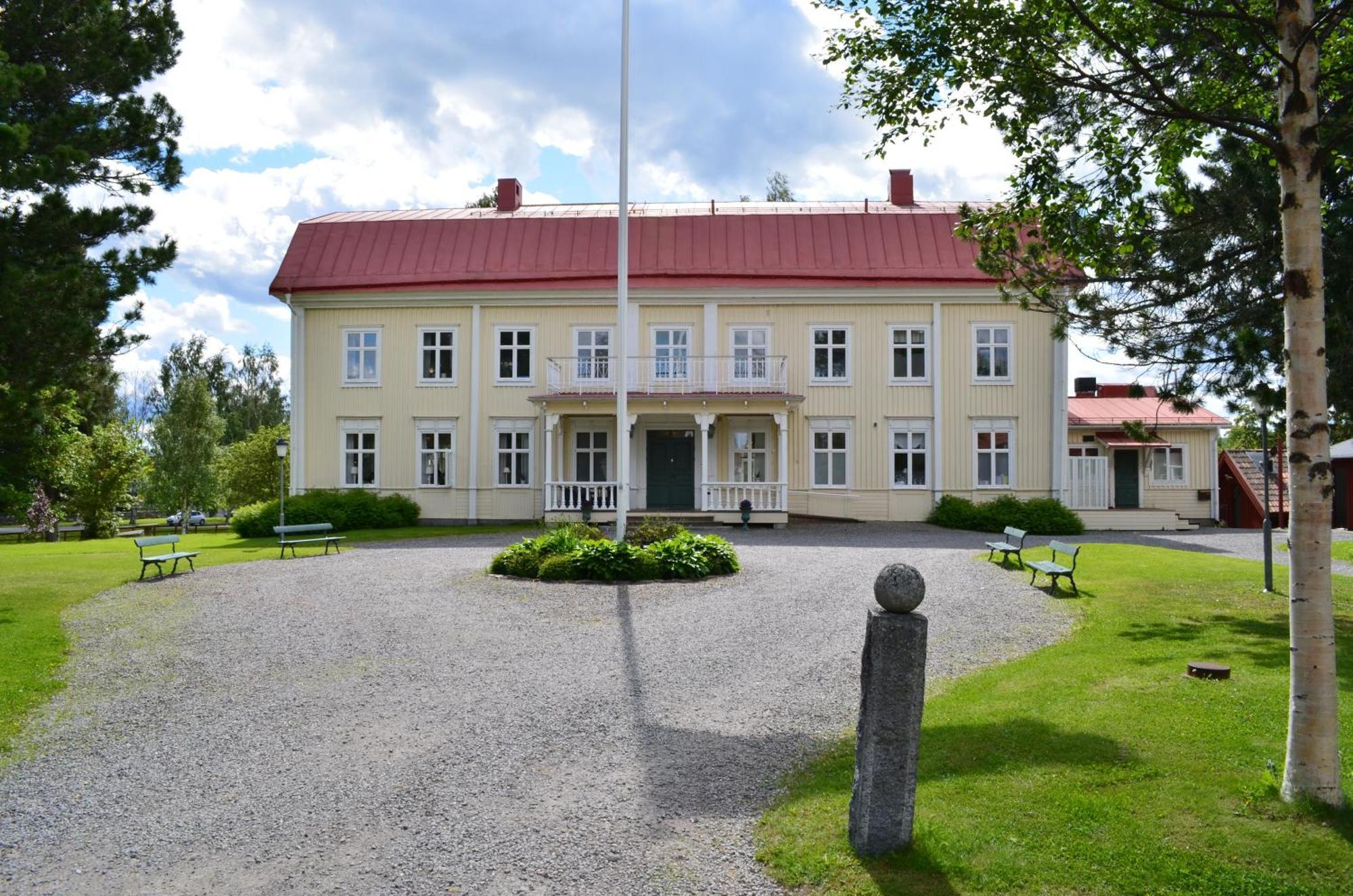 Stiftsgården Hostel Skellefteå Eksteriør bilde